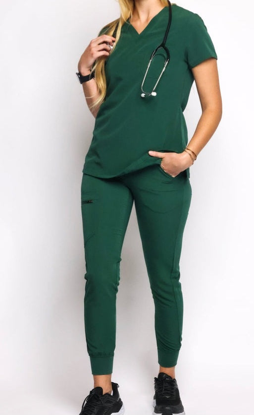 Carey Classic Top And Liyah Jogger Set