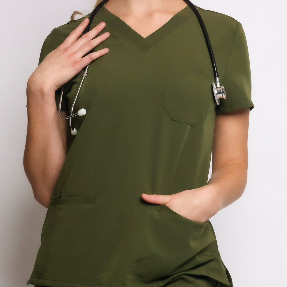 Ava Classic Top